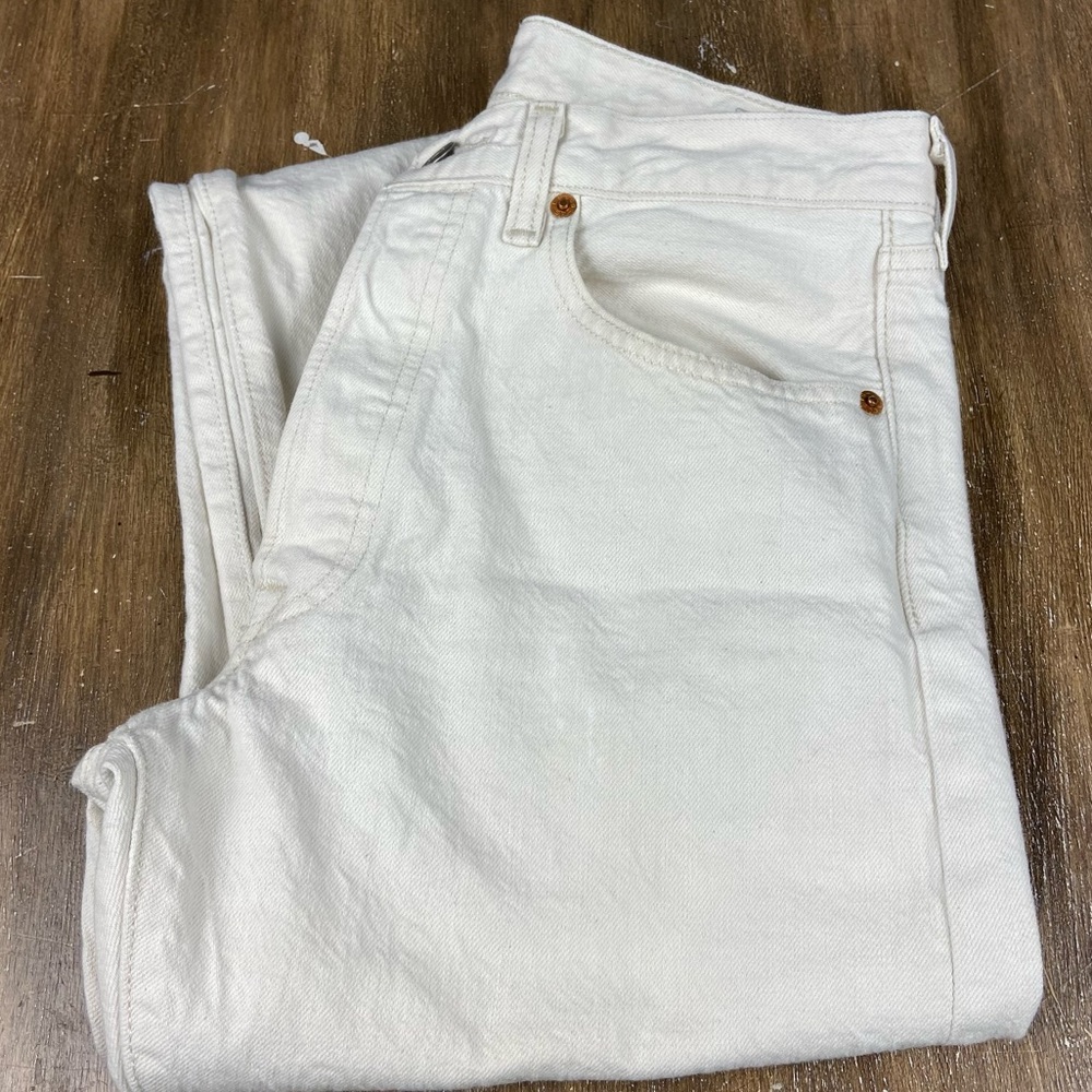 Vtg White Levi Men’s Jeans 32 x 34 White Oak Cone Denim button butterfly 501